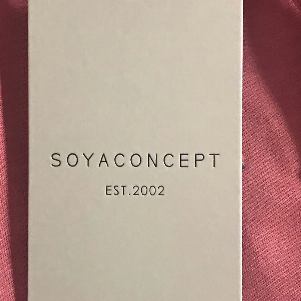 NWT ! Soyaconcept Skirt - Size Large - Picture 4 of 8